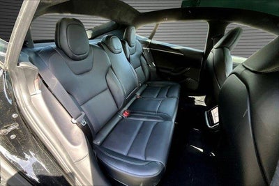 2022 Tesla Model S Base