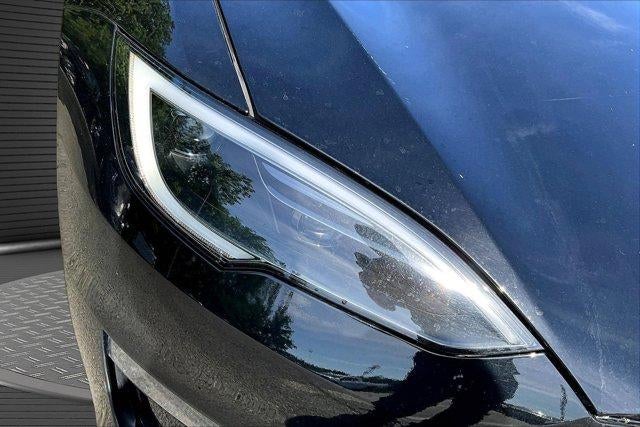 2022 Tesla Model S Base