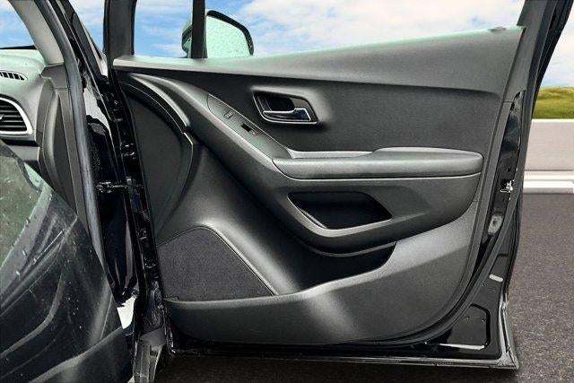 2022 Chevrolet Trax LS