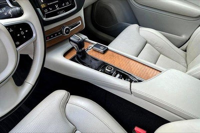 2020 Volvo XC90 T6 Inscription 7 Passenger