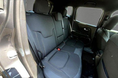 2022 Jeep Renegade Altitude 4x4