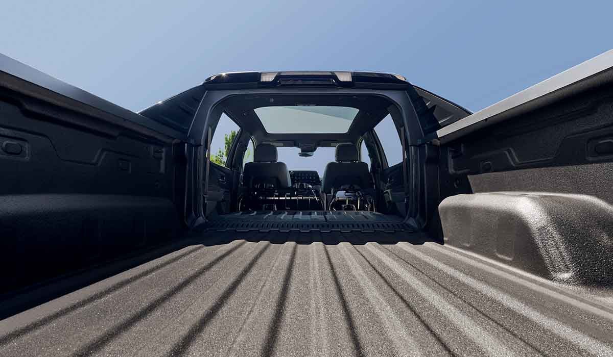 McKay Chevrolet in Raynham MA